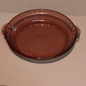 VINTAGE PYREX Amethyst purple Pie Plate